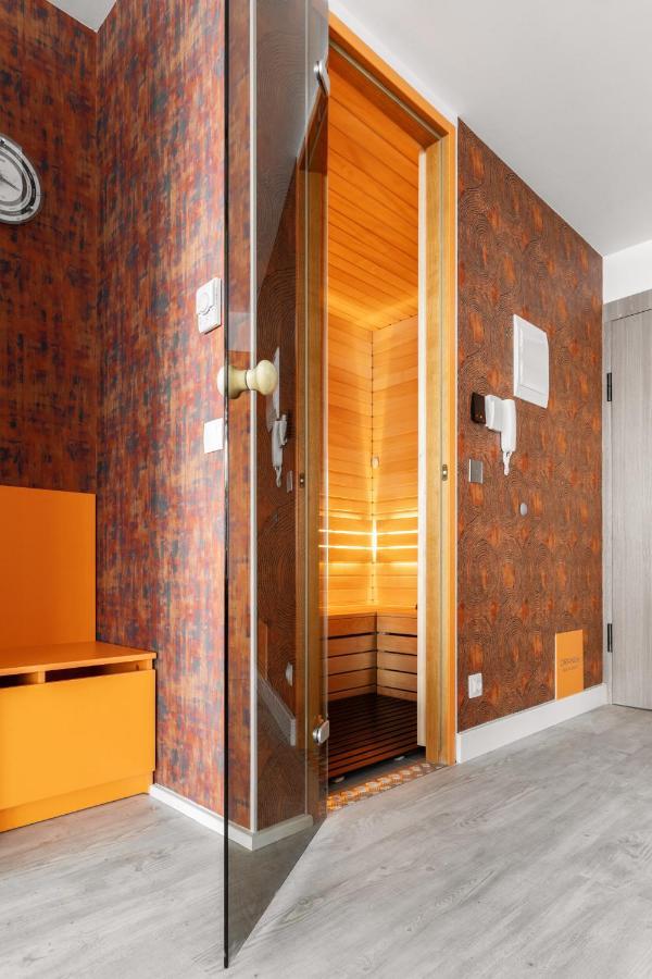 Sky Orange Jacuzzi 28 Floor Apartment Klaipeda Exterior photo