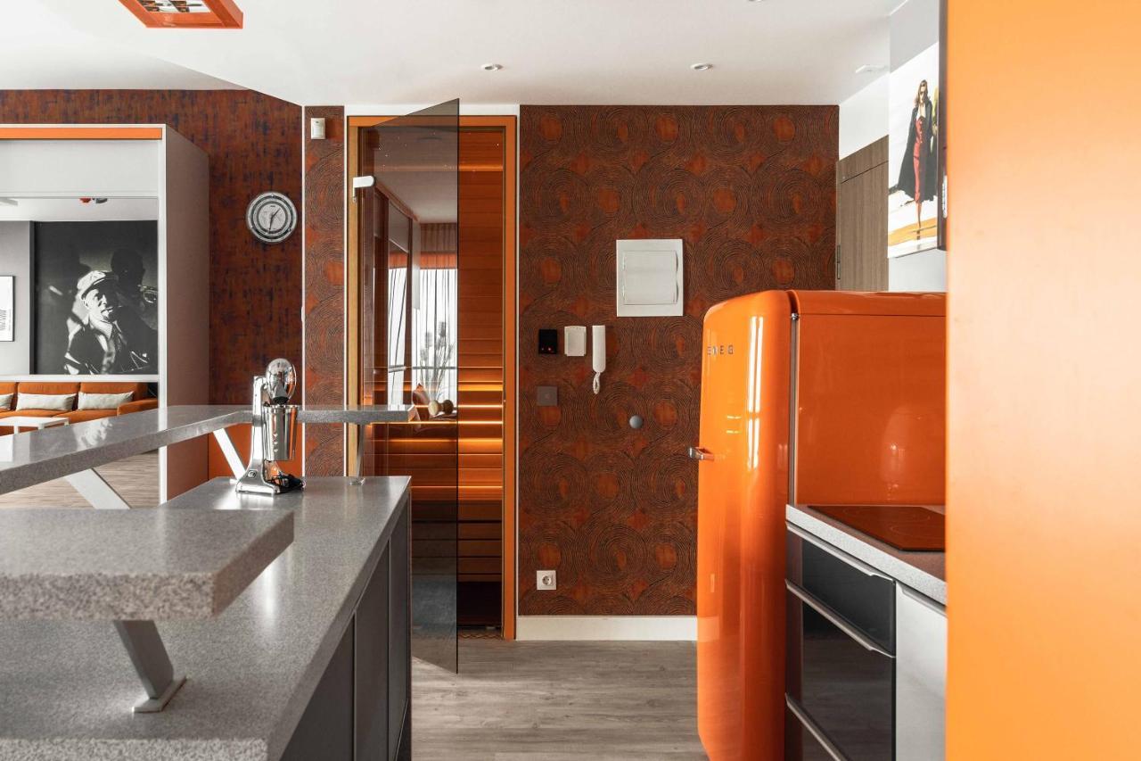 Sky Orange Jacuzzi 28 Floor Apartment Klaipeda Exterior photo